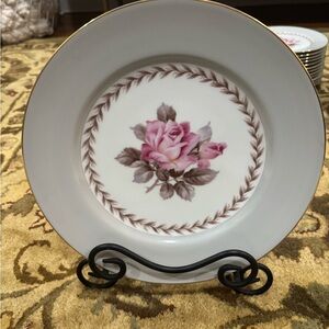 VTG Noritake China 10” dinner plate-Rosemont (pink, white, gray/gold trim)